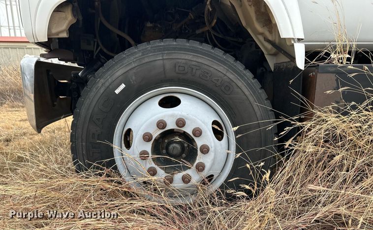 image for item ER8532 2000 GMC C6500 dump flatbed truck