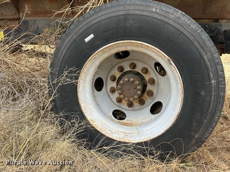 image for item ER8532 2000 GMC C6500 dump flatbed truck