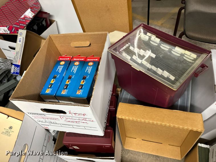 image for item LH9292 Office supplies