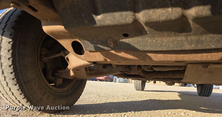 image for item LX9006 1996 Chevrolet K1500 Ext. Cab pickup truck