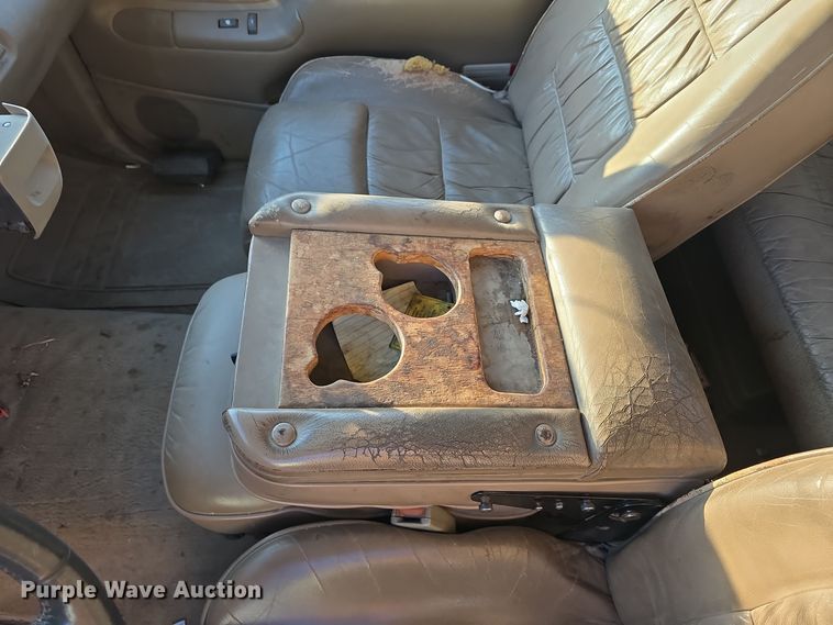 image for item LX9006 1996 Chevrolet K1500 Ext. Cab pickup truck