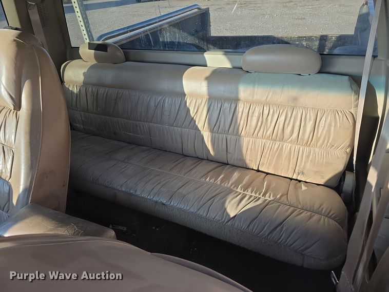 image for item LX9006 1996 Chevrolet K1500 Ext. Cab pickup truck