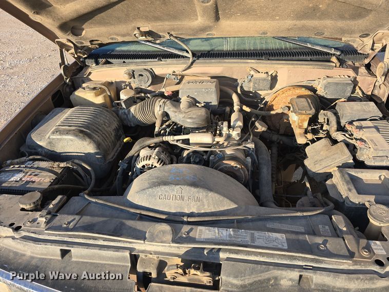 image for item LX9006 1996 Chevrolet K1500 Ext. Cab pickup truck