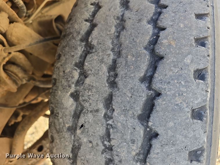 image for item LX9006 1996 Chevrolet K1500 Ext. Cab pickup truck