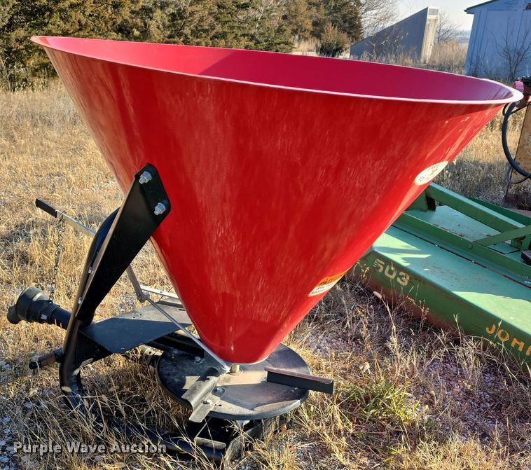 image for item LX9008 Farm Star Equipment CS-694 spreader