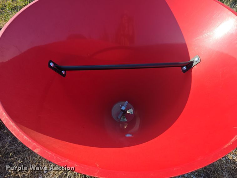 image for item LX9008 Farm Star Equipment CS-694 spreader