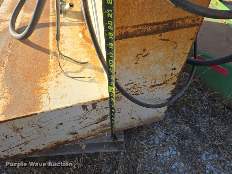 image for item LX9010 (3) auxiliary fuel tanks