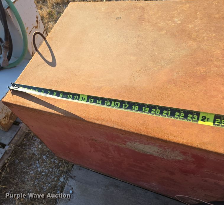 image for item LX9010 (3) auxiliary fuel tanks