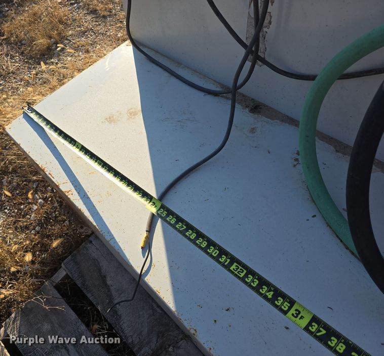 image for item LX9010 (3) auxiliary fuel tanks