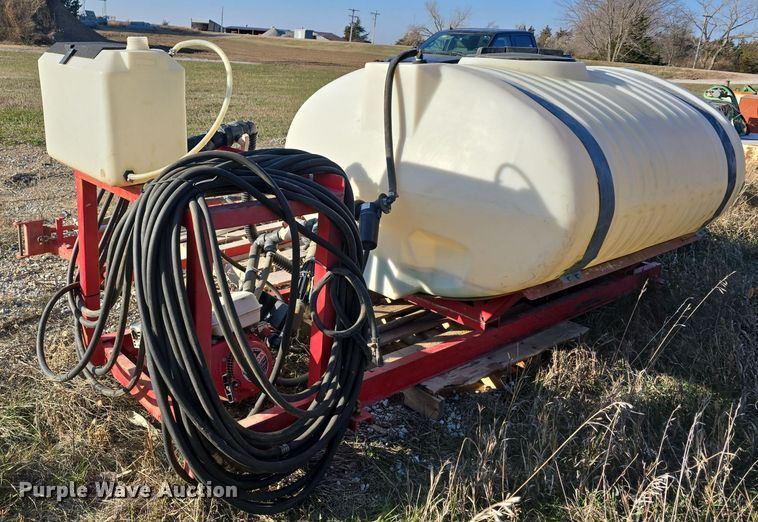 image for item LX9011 Turf sprayer