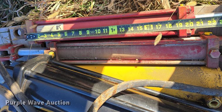 image for item LX9012 (13) hydraulic cylinders