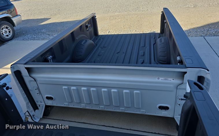 image for item LX9013 Ford pickup truck bed