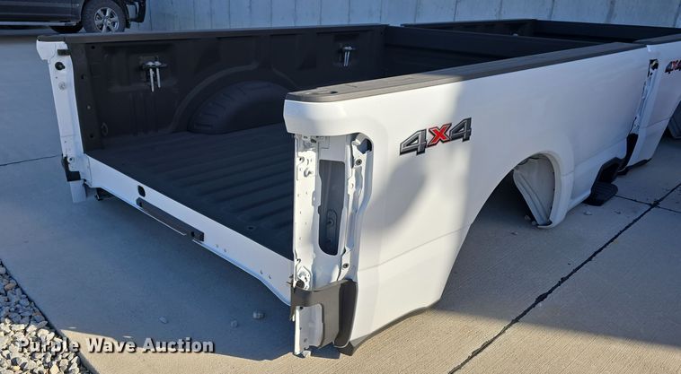 image for item LX9013 Ford pickup truck bed