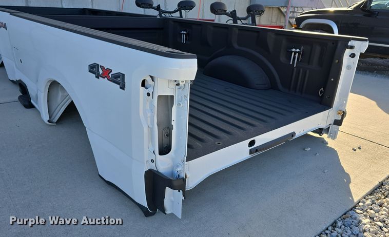 image for item LX9013 Ford pickup truck bed