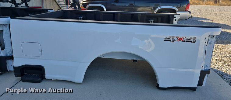 image for item LX9013 Ford pickup truck bed