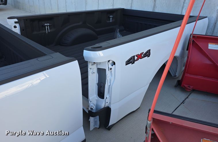 image for item LX9014 Ford pickup truck bed