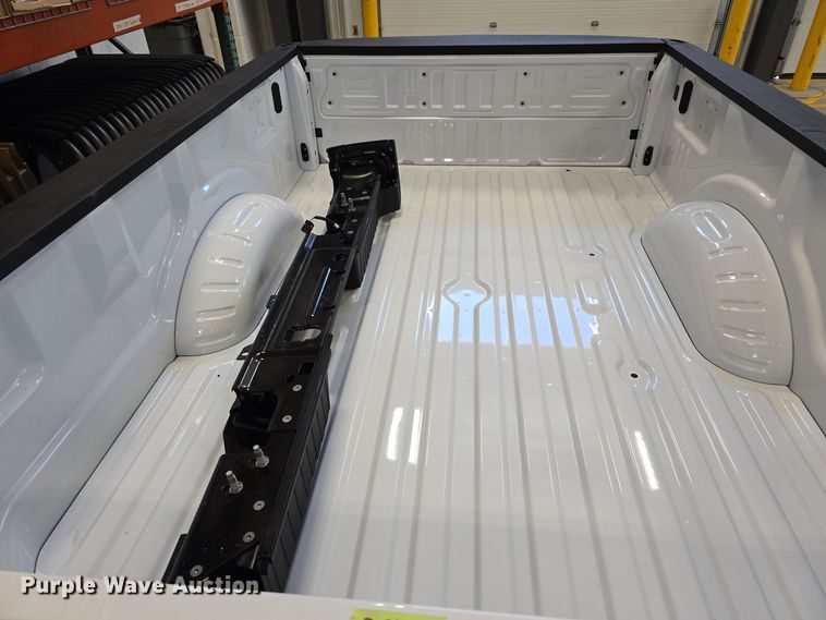 image for item LX9015 Ford pickup truck bed