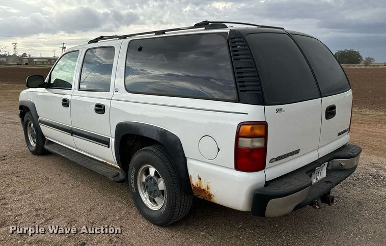 image for item MS9847 2001 Chevrolet  Suburban K1500 SUV