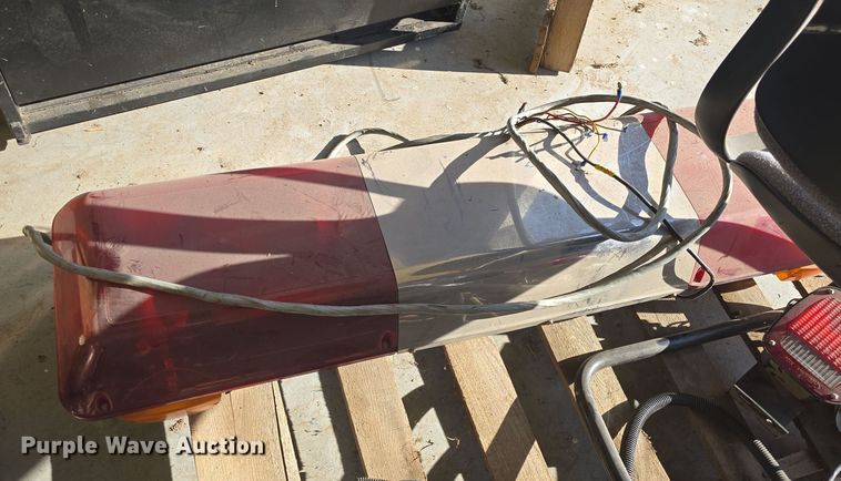 image for item NI9316 Office supplies