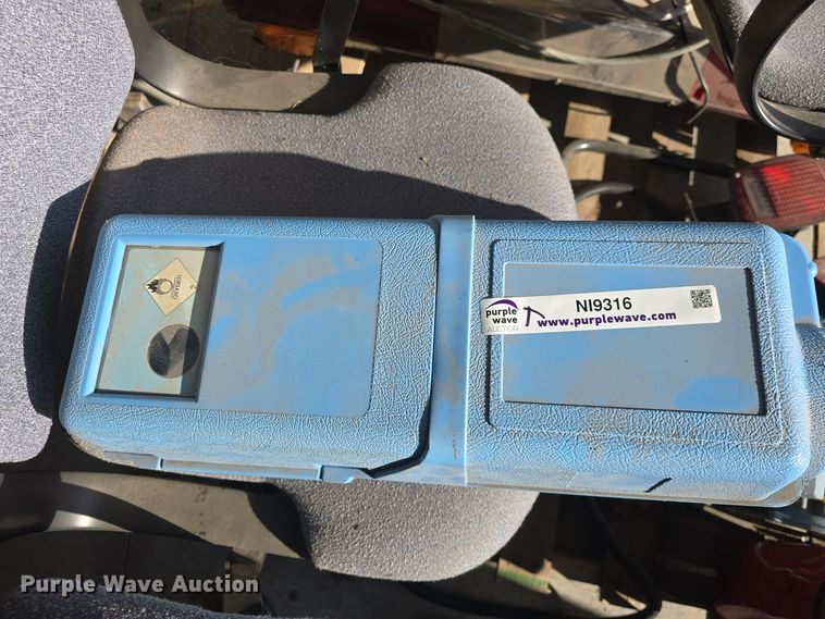 image for item NI9316 Office supplies