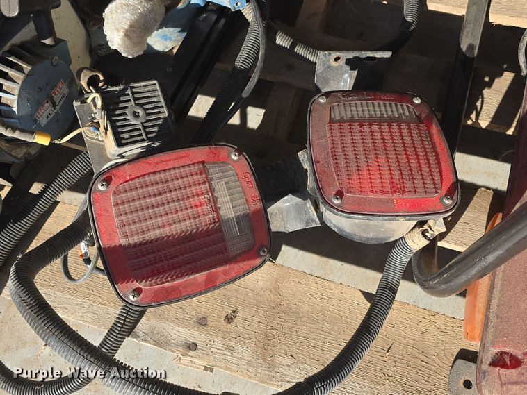 image for item NI9316 Office supplies