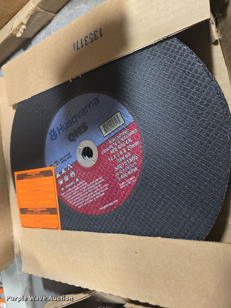 image for item NI9319 (7) Husqvarna saw blade boxes