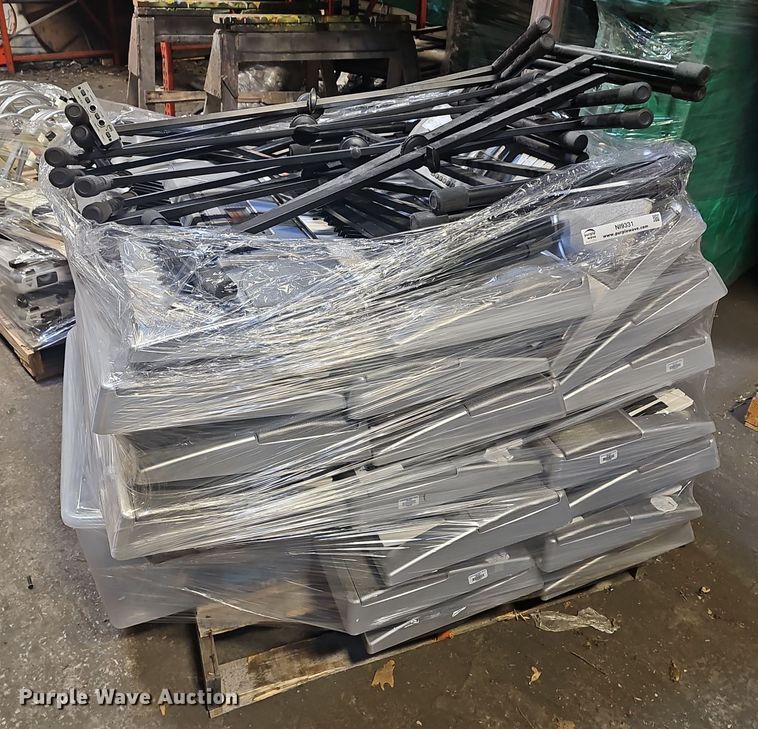 image for item NI9331 (18) Casio keyboards 