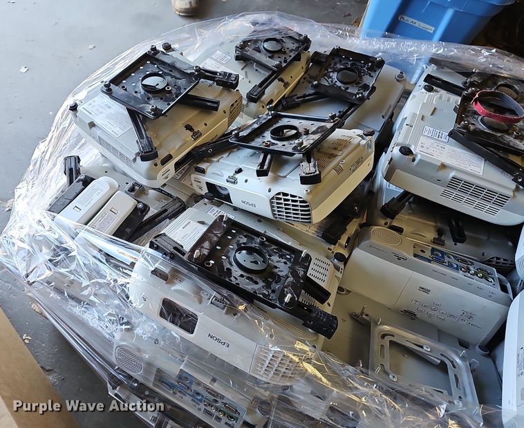 image for item NI9334 (32) projectors