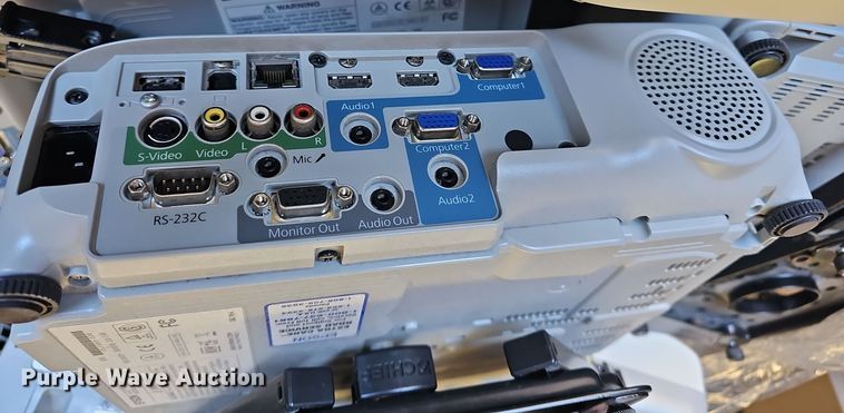 image for item NI9334 (32) projectors