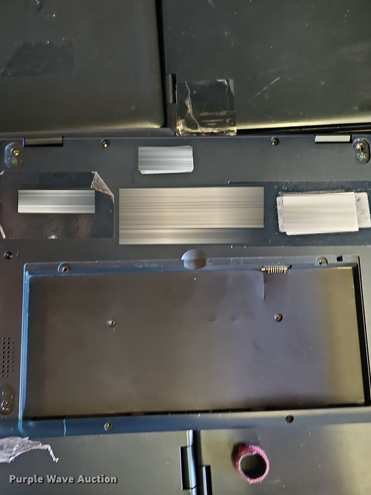 image for item NI9336 Approximately 327 laptops