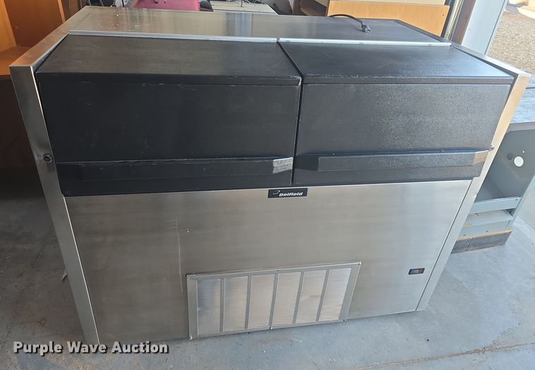 image for item NI9344 (2) coolers