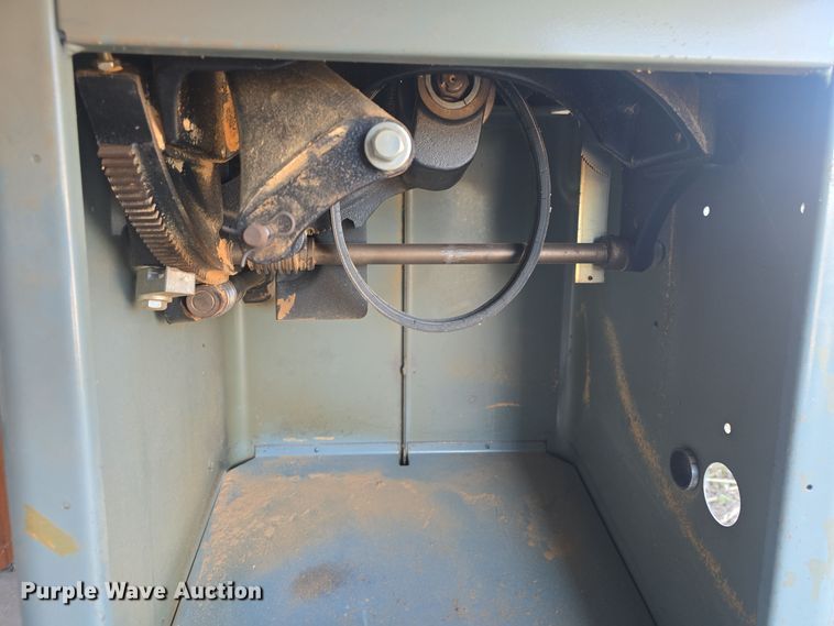 image for item NI9348 Shop equipment 