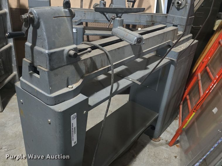 image for item NI9351 Delta Rockwell wood lathe