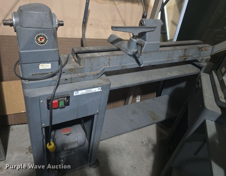 image for item NI9352 Delta Rockwell wood lathe