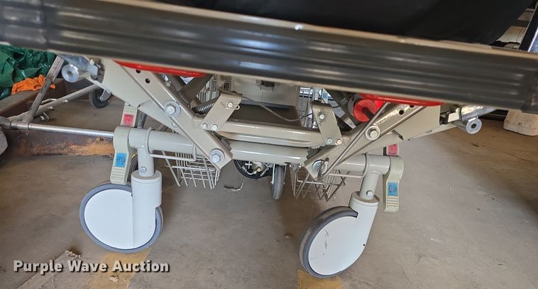 image for item NI9358 (3) stretchers