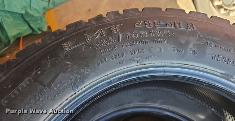 image for item NI9359 (7) 225/70R19.5 tires