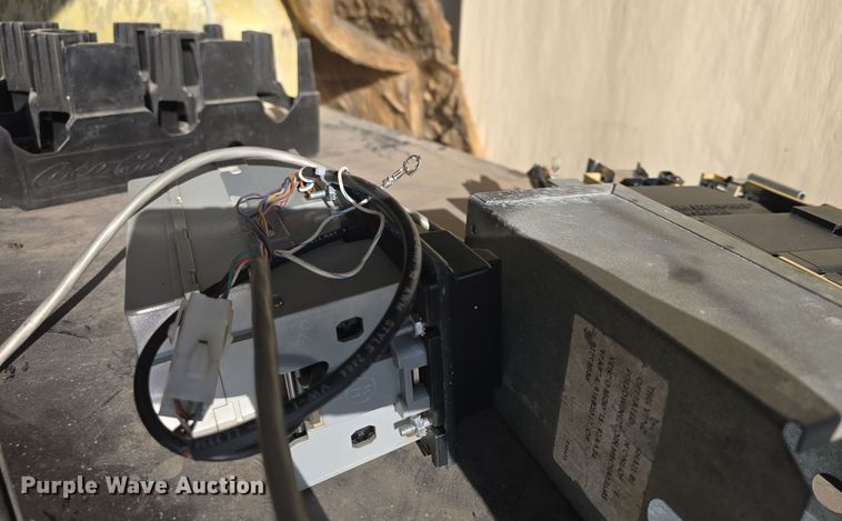 image for item NI9360 Vending machine