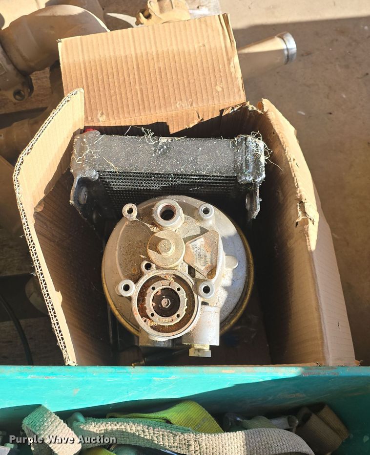 image for item NI9363 Water pump parts