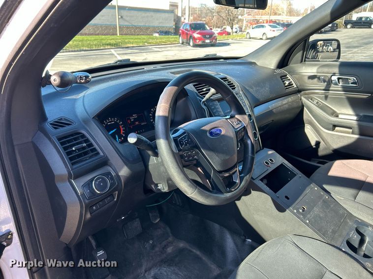 image for item NJ9626 2017 Ford Explorer Police Interceptor  SUV