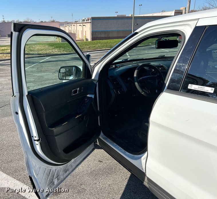 image for item NJ9627 2016 Ford Explorer Police Interceptor SUV