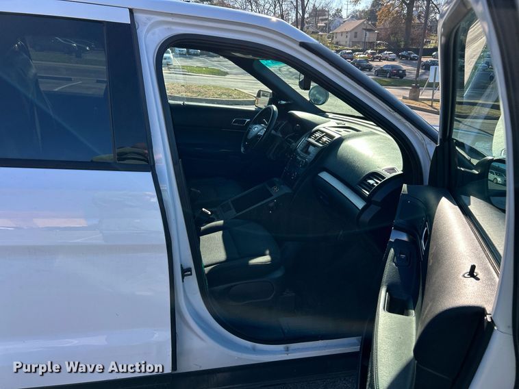 image for item NJ9627 2016 Ford Explorer Police Interceptor SUV