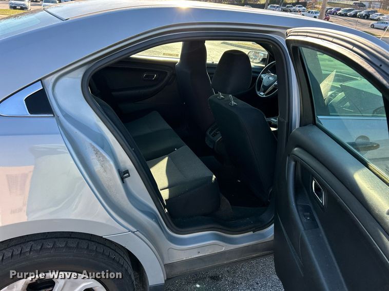 image for item NJ9628 2013 Ford Taurus Police Interceptor 