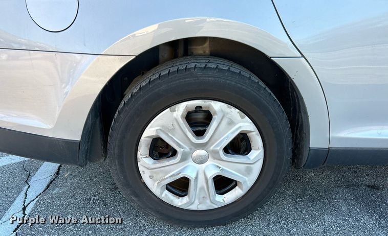 image for item NJ9628 2013 Ford Taurus Police Interceptor 