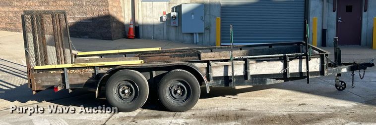 image for item NJ9631 2001 Trailer Express utility trailer