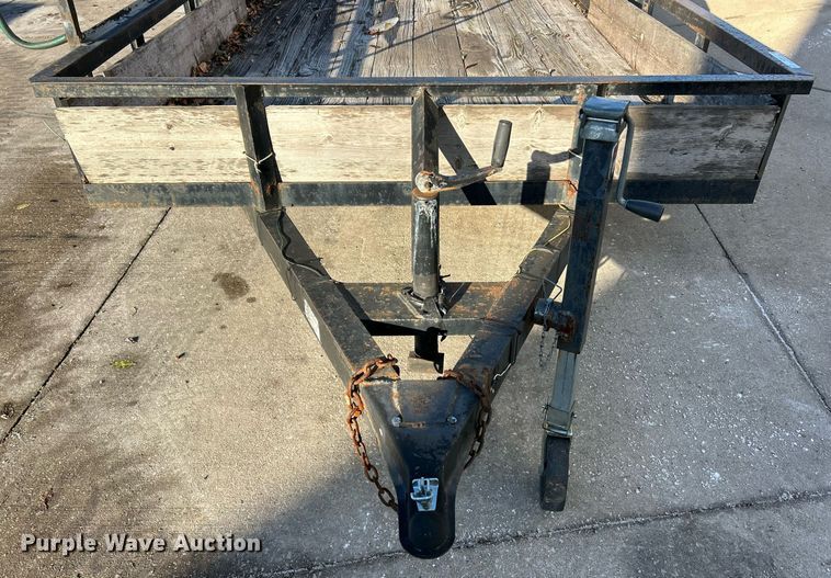 image for item NJ9631 2001 Trailer Express utility trailer