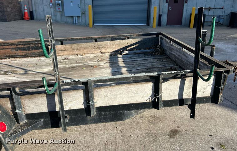 image for item NJ9631 2001 Trailer Express utility trailer