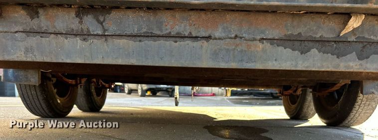 image for item NJ9631 2001 Trailer Express utility trailer