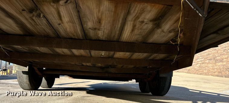 image for item NJ9631 2001 Trailer Express utility trailer