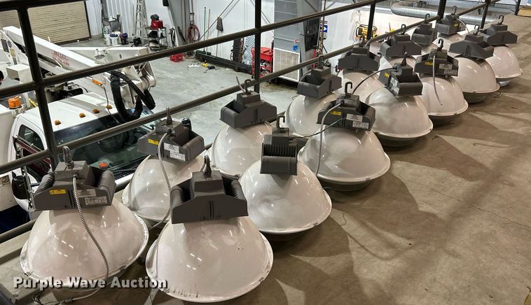 image for item NJ9632 (15) shop lights