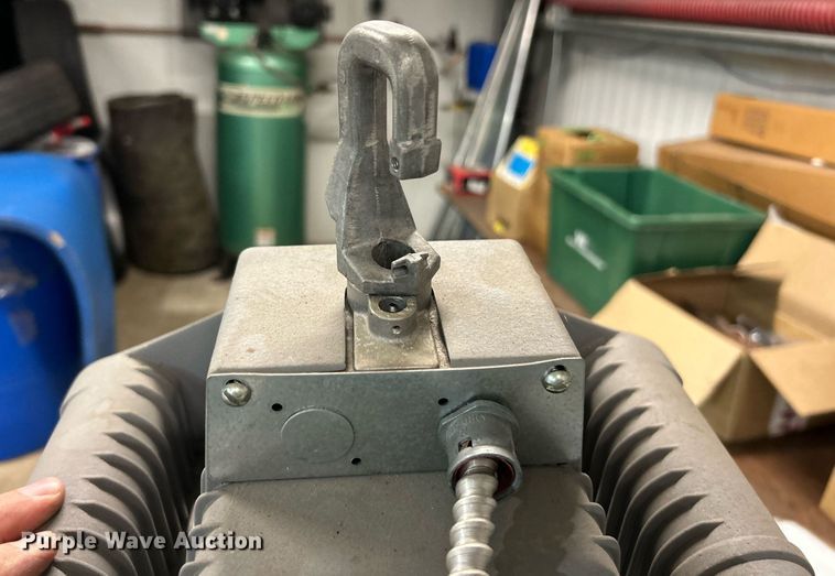 image for item NJ9632 (15) shop lights